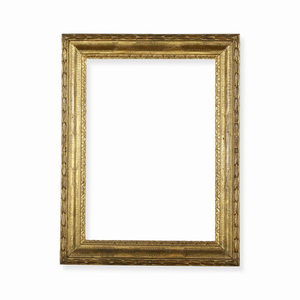 Cornice in legno intagliato e dorato. XIX secolo  - Asta Cornici antiche - Associazione Nazionale - Case d'Asta italiane