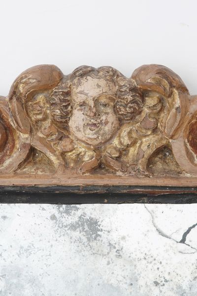 Cornice sansovinesca in legno intagliato e dipinto. Veneto XVI-XVII secolo  - Asta Cornici antiche - Associazione Nazionale - Case d'Asta italiane