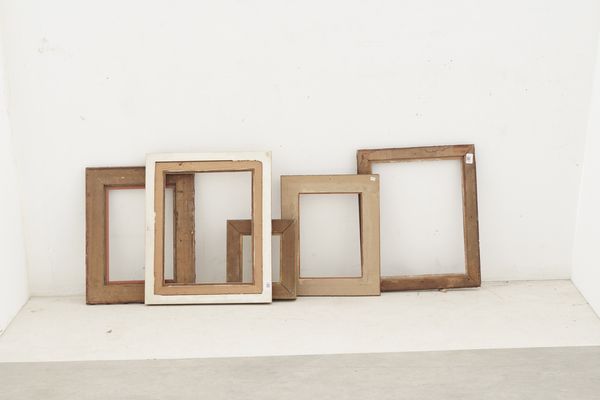 Lotto di cinque cornici diverse  - Asta Cornici antiche - Associazione Nazionale - Case d'Asta italiane