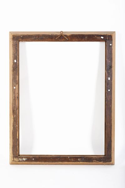 Cornice neoclassica dorata. XIX secolo  - Asta Cornici antiche - Associazione Nazionale - Case d'Asta italiane