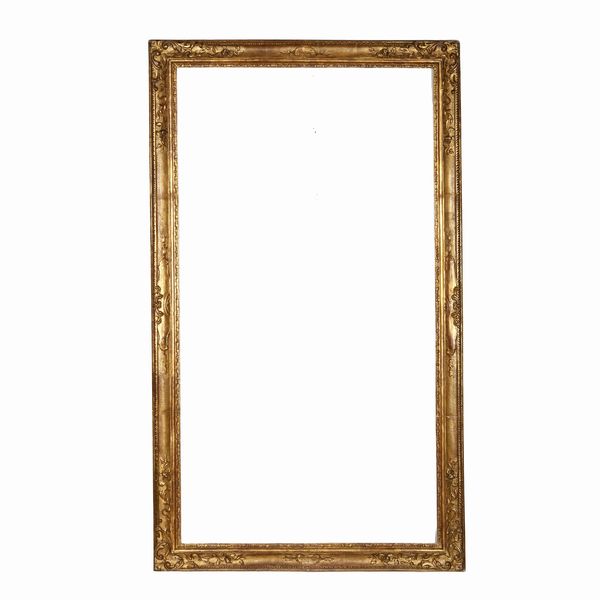 Grande cornice in legno intagliato e dorato. Veneto XVIII secolo  - Asta Cornici antiche - Associazione Nazionale - Case d'Asta italiane