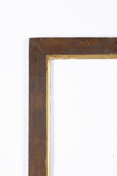 Cornice in noce con profilatura interna dorata, XIX secolo  - Asta Cornici antiche - Associazione Nazionale - Case d'Asta italiane