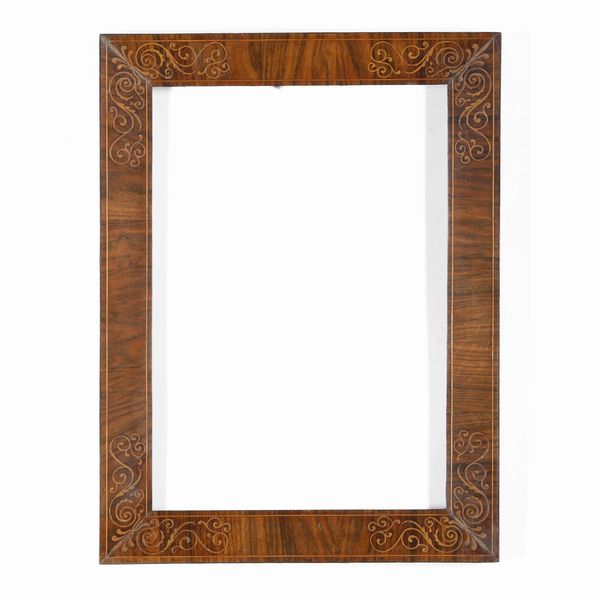 Cornice lastronata e intarsiata. XIX secolo  - Asta Cornici antiche - Associazione Nazionale - Case d'Asta italiane