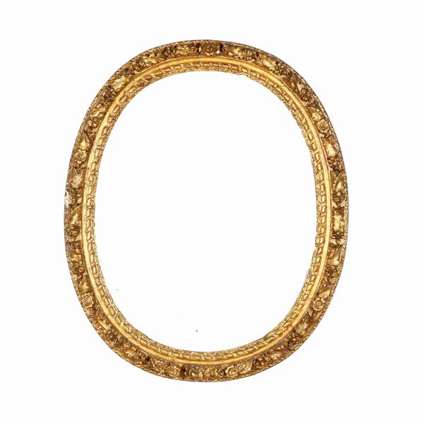 Cornice intagliata e dorata. Italia XVIII-XIX secolo  - Asta Cornici antiche - Associazione Nazionale - Case d'Asta italiane