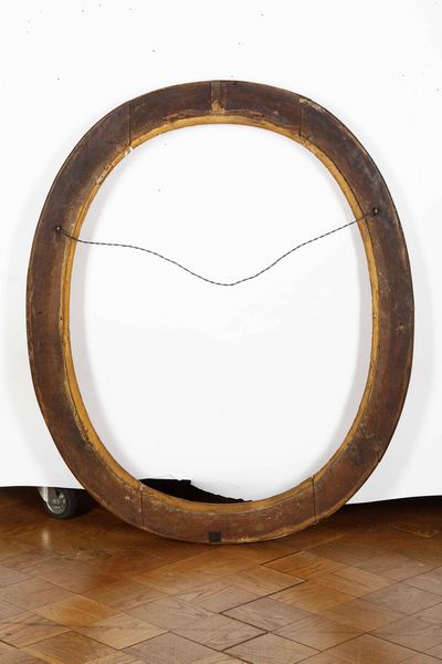 Cornice intagliata e dorata. Italia XVIII-XIX secolo  - Asta Cornici antiche - Associazione Nazionale - Case d'Asta italiane