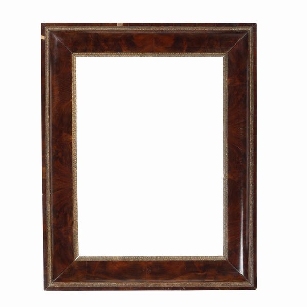Cornice a gola in mogano e oro. XIX secolo  - Asta Cornici antiche - Associazione Nazionale - Case d'Asta italiane