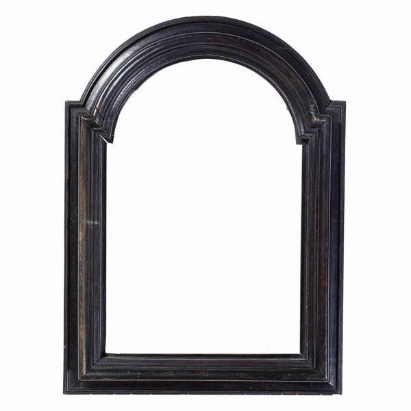 Cornice a tabernacolo in legno ebanizzato  - Asta Cornici antiche - Associazione Nazionale - Case d'Asta italiane