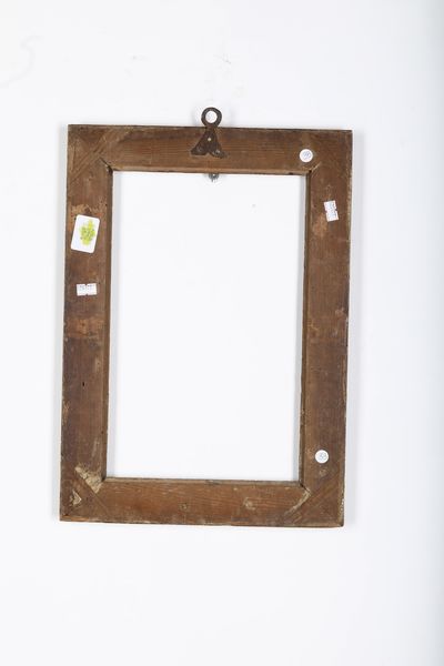 Cornice in legno dorato a tre ordini di intaglio. Roma XVIII secolo  - Asta Cornici antiche - Associazione Nazionale - Case d'Asta italiane