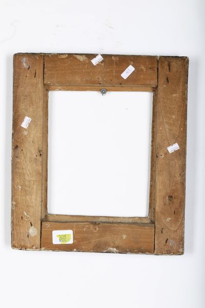 Cornice in legno dipinto, dorato e bulinato. Marche XVIII secolo  - Asta Cornici antiche - Associazione Nazionale - Case d'Asta italiane