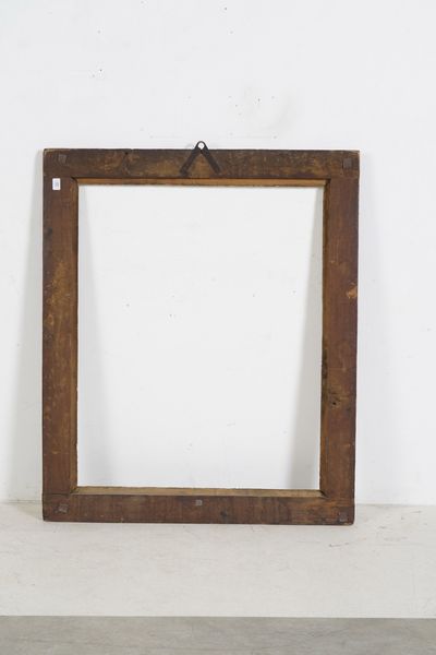 Cornice a cassetta in legno ebanizzato, intagliato e dorato. XVII secolo  - Asta Cornici antiche - Associazione Nazionale - Case d'Asta italiane