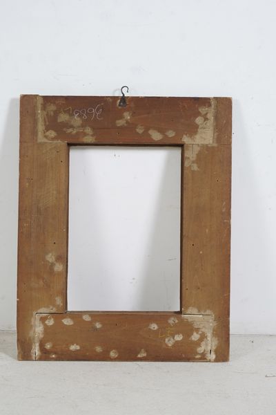 Cornice in legno intagliato e dorato. Emilia XVII-XVIII secolo  - Asta Cornici antiche - Associazione Nazionale - Case d'Asta italiane