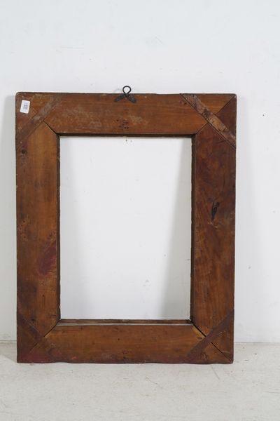 Cornice in legno intagliato e dorato. Italia settentrionale XVII secolo  - Asta Cornici antiche - Associazione Nazionale - Case d'Asta italiane