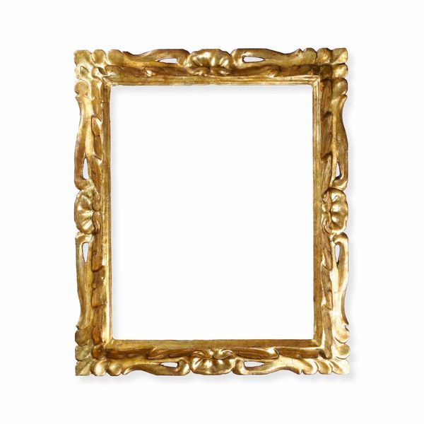 Cornice in legno intagliato e dorato. Italia centrale XVIII secolo  - Asta Cornici antiche - Associazione Nazionale - Case d'Asta italiane