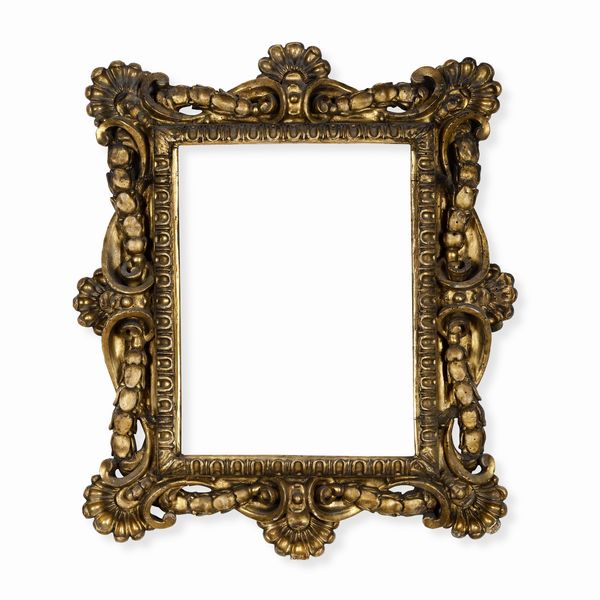 Cornice barocca in legno intagliato e dorato, XVII-XVIII secolo  - Asta Cornici antiche - Associazione Nazionale - Case d'Asta italiane