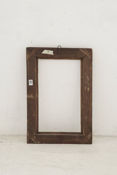 Cornice in legno intagliato e dorato. Italia centrale XVII-XVIII secolo  - Asta Cornici antiche - Associazione Nazionale - Case d'Asta italiane