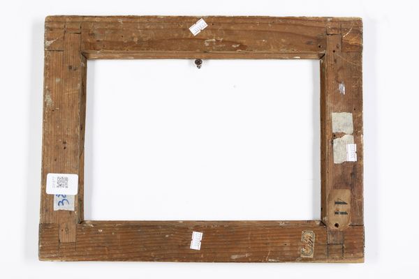 Cornice in legno dorato e inciso. Marche XVIII secolo  - Asta Cornici antiche - Associazione Nazionale - Case d'Asta italiane