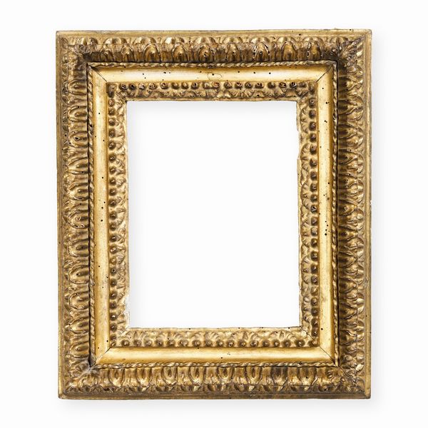 Cornice dorata a tre ordini di intaglio, Roma XVIII secolo  - Asta Cornici antiche - Associazione Nazionale - Case d'Asta italiane