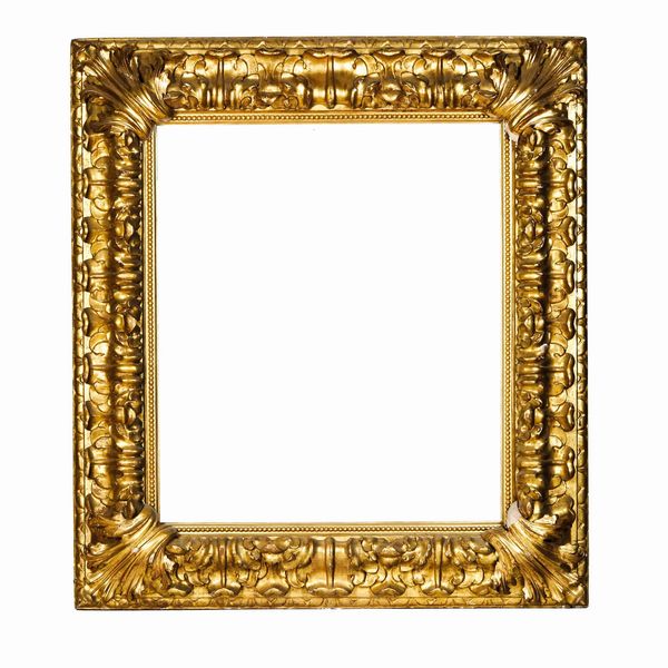 Cornice in legno intagliato e dorato. Bologna XVII secolo  - Asta Cornici antiche - Associazione Nazionale - Case d'Asta italiane