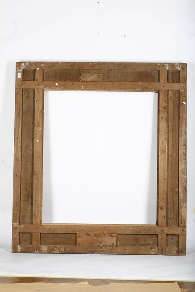 Cornice in legno intagliato e dorato. Bologna XVII secolo  - Asta Cornici antiche - Associazione Nazionale - Case d'Asta italiane