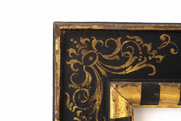 Cornice a cassetta in legno ebanizzato con decori in oro. Toscana, XVI-XVII secolo  - Asta Cornici antiche - Associazione Nazionale - Case d'Asta italiane