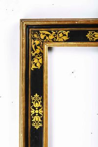Cornice a cassetta in legno ebanizzato con decori in dorati. Toscana, XVII secolo  - Asta Cornici antiche - Associazione Nazionale - Case d'Asta italiane