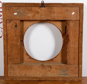 Coppia di cornici quadrangolari in legno intagliato e dorato. Italia centrale XVII secolo  - Asta Cornici antiche - Associazione Nazionale - Case d'Asta italiane