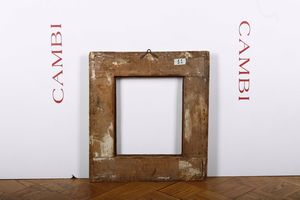 Cornice a cassetta in legno intagliato, bulinato e dorato. Emilia XVII secolo  - Asta Cornici antiche - Associazione Nazionale - Case d'Asta italiane