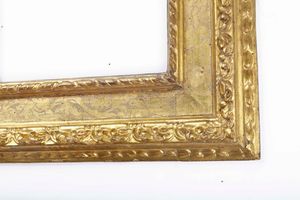 Cornice a cassetta in legno intagliato, bulinato e dorato. Emilia XVII secolo  - Asta Cornici antiche - Associazione Nazionale - Case d'Asta italiane