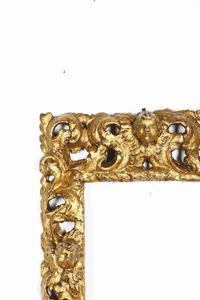 Cornice barocca in legno intagliato e dorato. Italia XVII secolo  - Asta Cornici antiche - Associazione Nazionale - Case d'Asta italiane