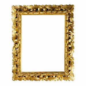 Cornice in legno intagliato e dorato. Centro Italia XVIII secolo  - Asta Cornici antiche - Associazione Nazionale - Case d'Asta italiane