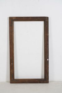 Cornice a cassetta in legno intagliato, laccato e dorato. XVII-XVIII secolo  - Asta Cornici antiche - Associazione Nazionale - Case d'Asta italiane