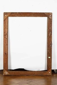 Cornice intagliata e dorata. Italia, XVIII secolo  - Asta Cornici antiche - Associazione Nazionale - Case d'Asta italiane