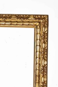 Cornice in legno intagliato e dorato. Italia XVIII secolo  - Asta Cornici antiche - Associazione Nazionale - Case d'Asta italiane