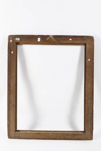 Cornice in legno intagliato e dipinto. Marche XVII secolo  - Asta Cornici antiche - Associazione Nazionale - Case d'Asta italiane