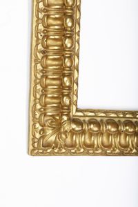 Importante cornice in legno intagliato e dorato. Italia Centrale XVIII secolo  - Asta Cornici antiche - Associazione Nazionale - Case d'Asta italiane