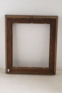 Cornice neoclassica dorata. XIX secolo  - Asta Cornici antiche - Associazione Nazionale - Case d'Asta italiane