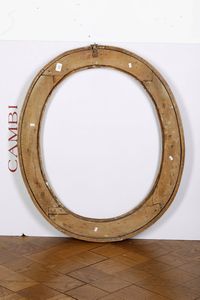 Cornice intagliata e dorata. Italia XVIII-XIX secolo  - Asta Cornici antiche - Associazione Nazionale - Case d'Asta italiane