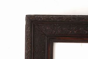 Cornice in stile in legno intagliato e pastiglia  - Asta Cornici antiche - Associazione Nazionale - Case d'Asta italiane