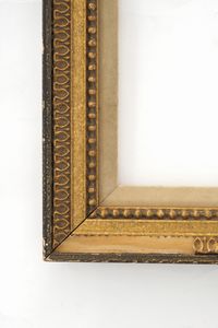 Lotto di cinque cornici diverse  - Asta Cornici antiche - Associazione Nazionale - Case d'Asta italiane