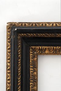 Lotto di due cornici diverse XX secolo  - Asta Cornici antiche - Associazione Nazionale - Case d'Asta italiane