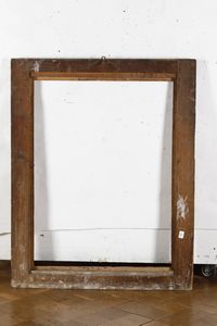 Cornice in legno dorato. Italia centrale XVIII-XIX secolo  - Asta Cornici antiche - Associazione Nazionale - Case d'Asta italiane