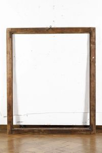 Coppia di cornici in legno intagliato e dipinto. XIX secolo  - Asta Cornici antiche - Associazione Nazionale - Case d'Asta italiane