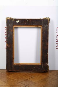 Cornice Luigi XV intagliata e dorata, Italia o Francia XVIII secolo  - Asta Cornici antiche - Associazione Nazionale - Case d'Asta italiane