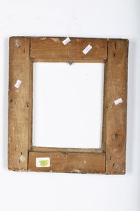Cornice in legno dipinto, dorato e bulinato. Marche XVIII secolo  - Asta Cornici antiche - Associazione Nazionale - Case d'Asta italiane
