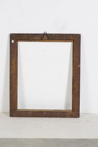 Cornice a cassetta in legno ebanizzato, intagliato e dorato. XVII secolo  - Asta Cornici antiche - Associazione Nazionale - Case d'Asta italiane