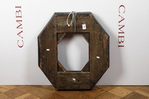 Cornice guilloch di forma ottagonale in legno intagliato ed ebanizzato. XVII-XVIII secolo  - Asta Cornici antiche - Associazione Nazionale - Case d'Asta italiane