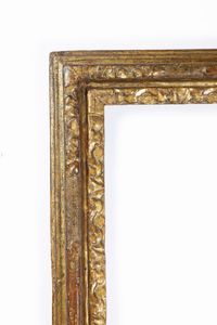 Cornice a tre ordini di intagliato dorata, XVIII secolo  - Asta Cornici antiche - Associazione Nazionale - Case d'Asta italiane