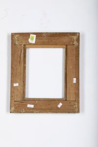 Cornice dorata a tre ordini di intaglio, Roma XVIII secolo  - Asta Cornici antiche - Associazione Nazionale - Case d'Asta italiane