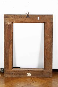 Cornice a cassetta in legno ebanizzato e dorato. Toscana XVII secolo  - Asta Cornici antiche - Associazione Nazionale - Case d'Asta italiane