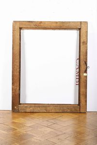 Cornice a cassetta in legno intagliato ebanizzato e dorato. Italia centrale XVII secolo  - Asta Cornici antiche - Associazione Nazionale - Case d'Asta italiane